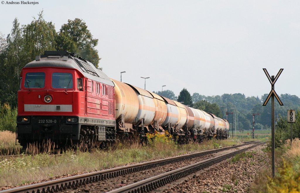 232 528-0 mit Gaskesselwagen -> M�hldorf in T�ssling 28.8.09