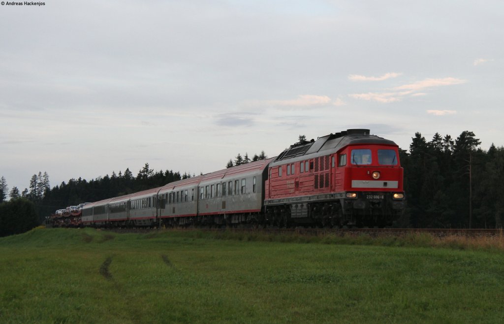 232 686-6 mit dem mit dem EN 14246 (Wien-Westbahnhof - Bregenz)bei Maria Thann 12.8.11