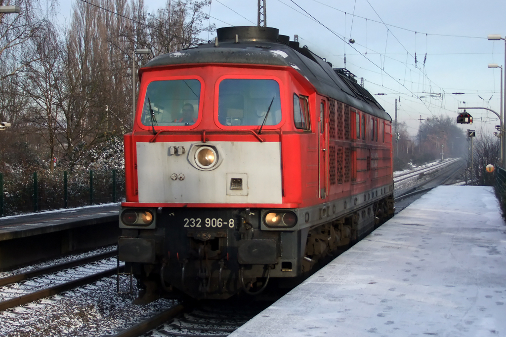 232 906-8 in Recklinghausen-Sd 8.12.2012