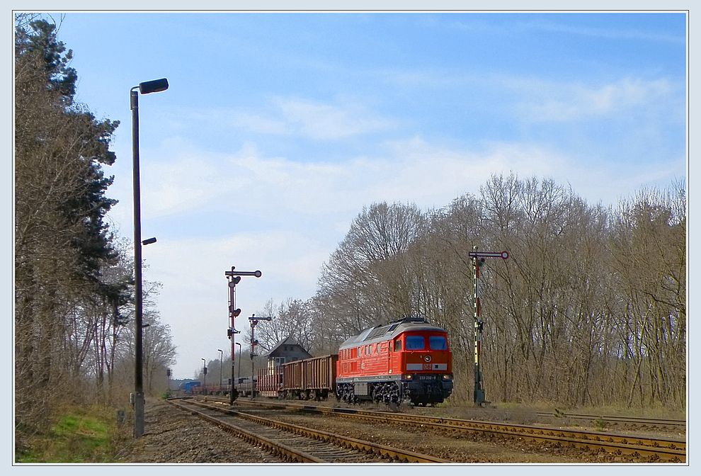 233 232 im Bahnhof Uhyst am 08.04.2010