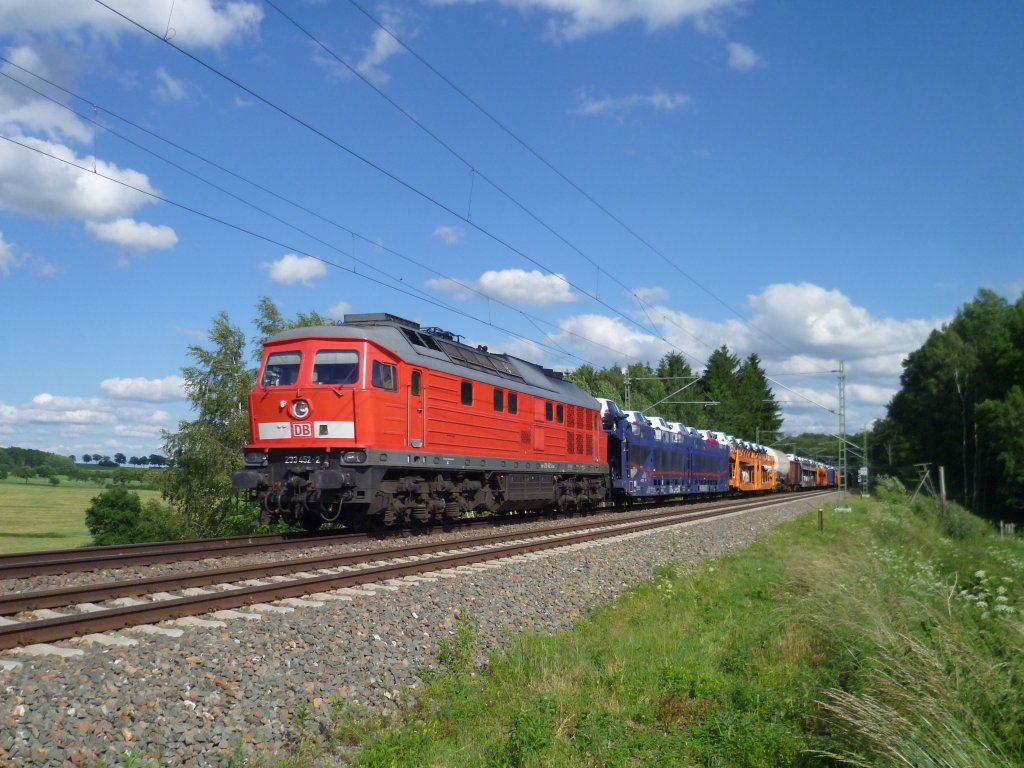 233 452-2 hier mit dem 87er in Ruppertsgrn/V. am 21.06.13