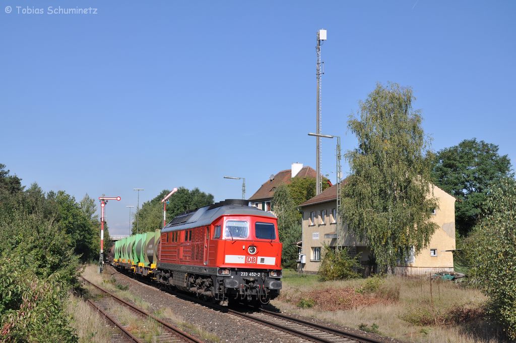 233 452 mit EK56900 am 20.09.2012 in Hiltersdorf