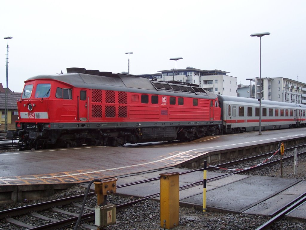 234 292-1 im Bahnhof Friedrichshafen/Stadt am 01.12.2007