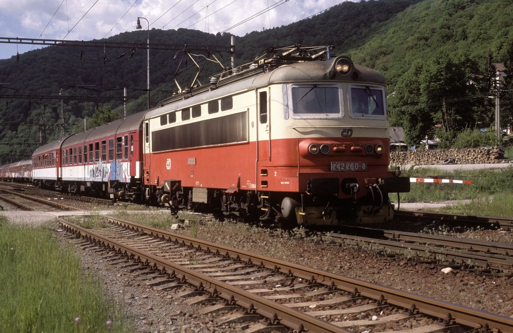 242 260  Hronska Dubrava  10.05.11