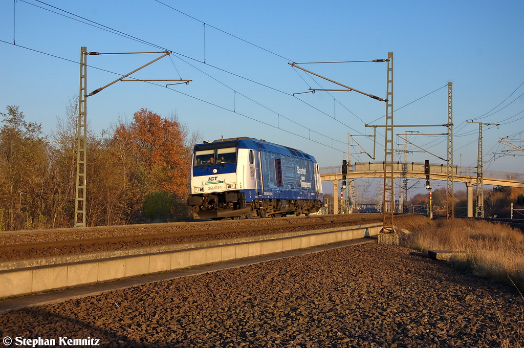 246 011-1 IGT - Inbetriebnahmegesellschaft Transporttechnik mbH f�r Raildox GmbH & Co. KG kam als Lz durch Stendal(Wahrburg) gefahren und fuhr in Richtung Borstel weiter. Netten Gru� an den Tf! 13.11.2012