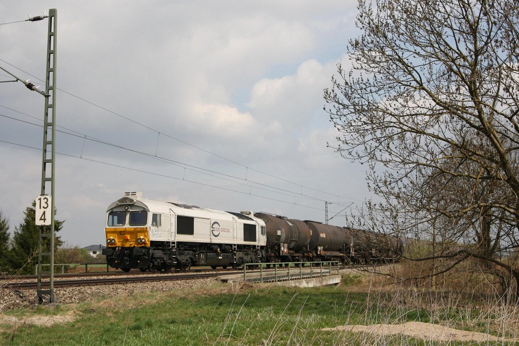 247 059-9 hatte am 05.04.11 den 61906 von Mhldorf nach Mnchen-Ost am Haken. Abgelichtet wurde der Zug zwischen Grub und Heimstetten.