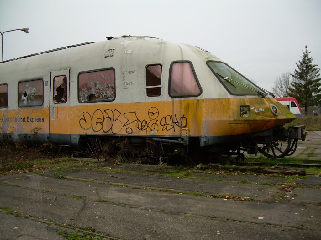 25.11.2006 Putlitz, Lufthansa-Zug bzw. Wagen 403 001