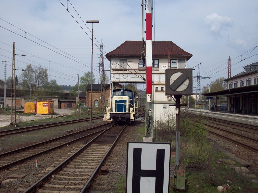 261671-2 am 12.4.2009 im Kreuztaler Bahnhof