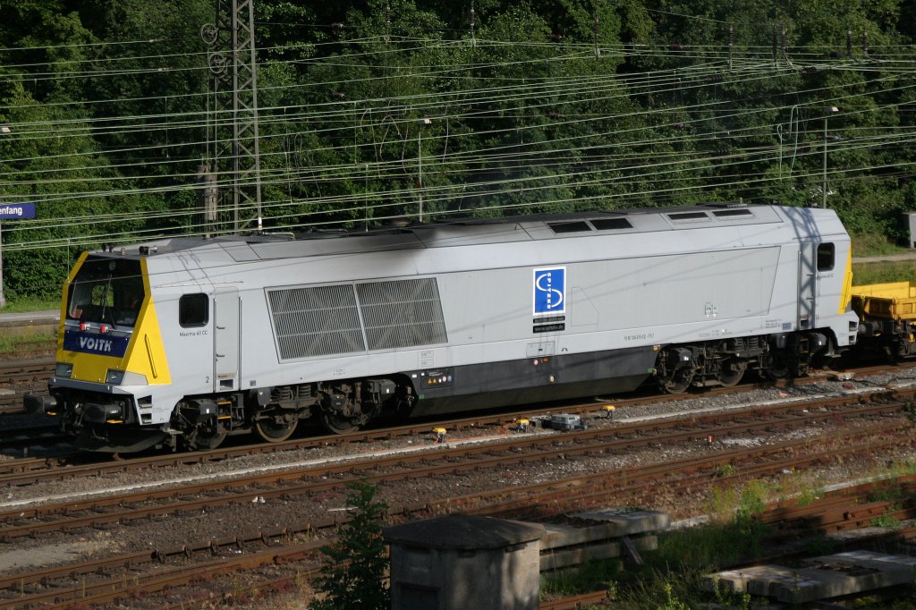 264 010 i.e. Spitzke fuhr am 27.6.11 zur Ausfahrt in Duisburg-Entenfang