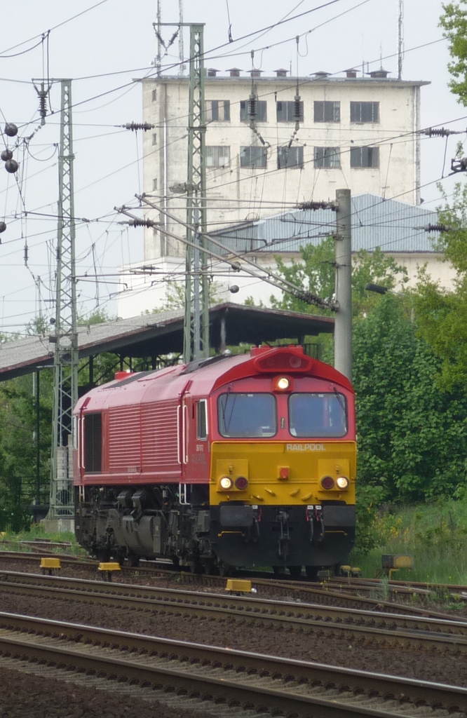 266 107-2 der RAILPOOL rangiert in Potsdam-Rehbrcke. 2010-05-22.