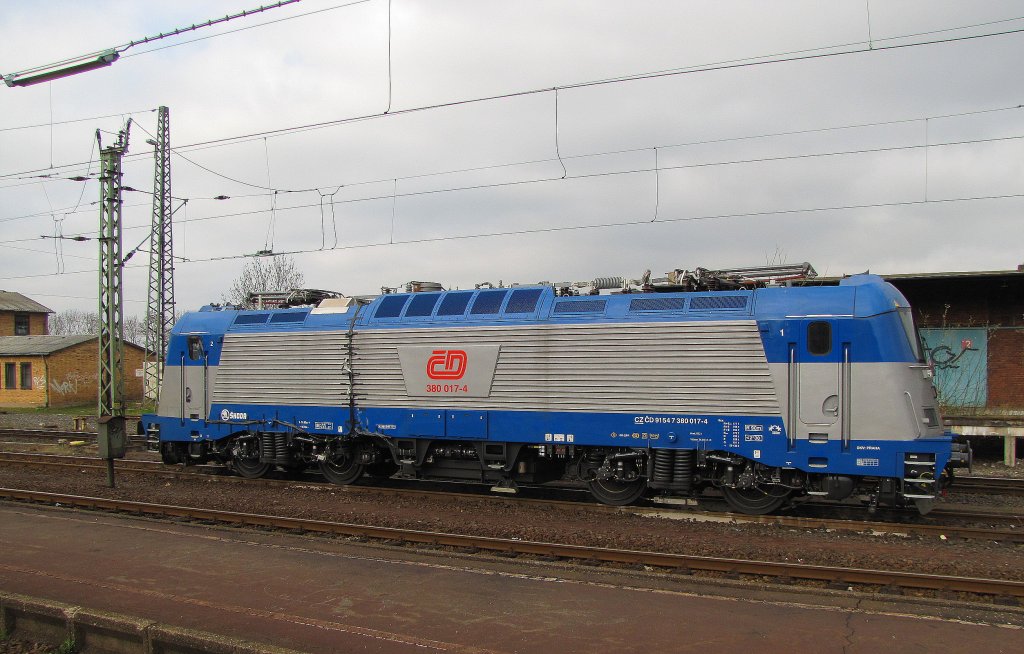 ČD 380 017-4 (CZ ČD 91 54 7 380 017-4) am 04.04.2012 in Kassel Hbf.