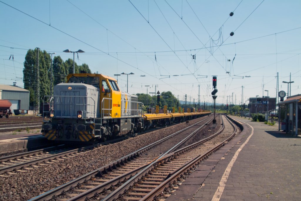 277 031 der Schweerbau am 1.8.12 in Neuwied