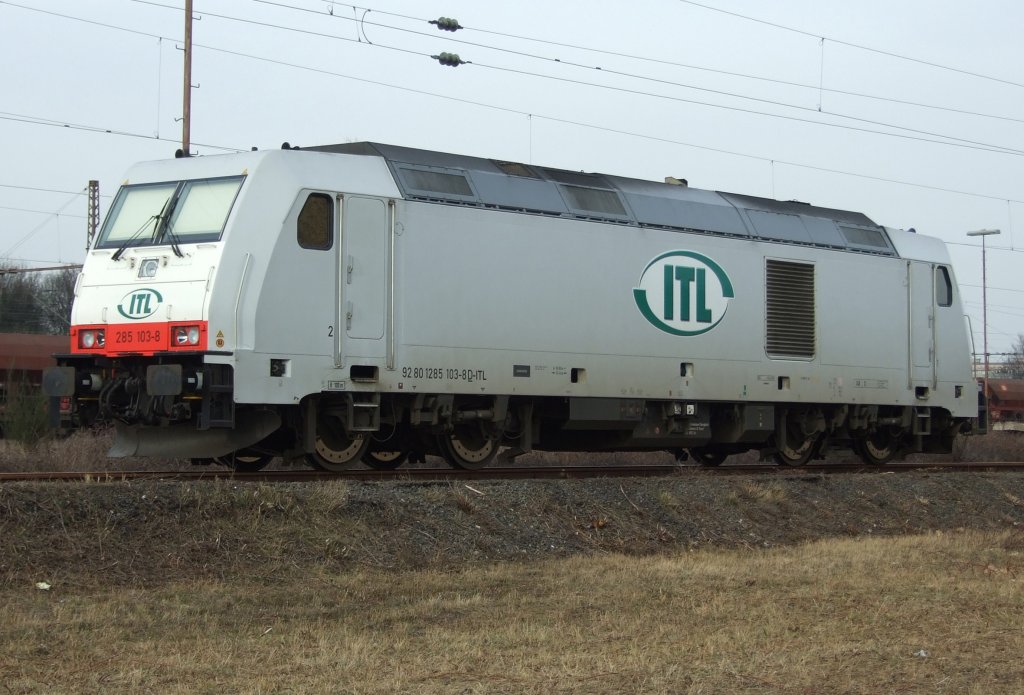 285 103 am 18.3.10 in Duisburg-Ruhrort