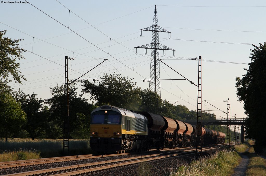 29002 mit einem CFN(?) (Rottweil-Einsiedlerhof) bei Malsch 25.5.11