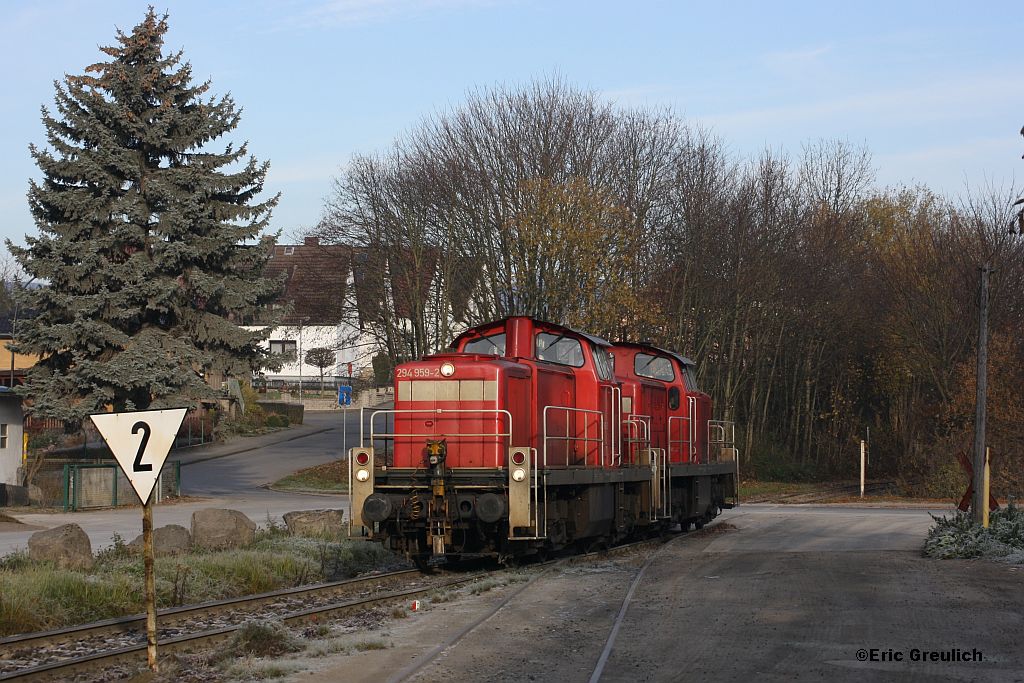 293 959 und 294 952 in Salzhemmendorf am 14.11.2011.