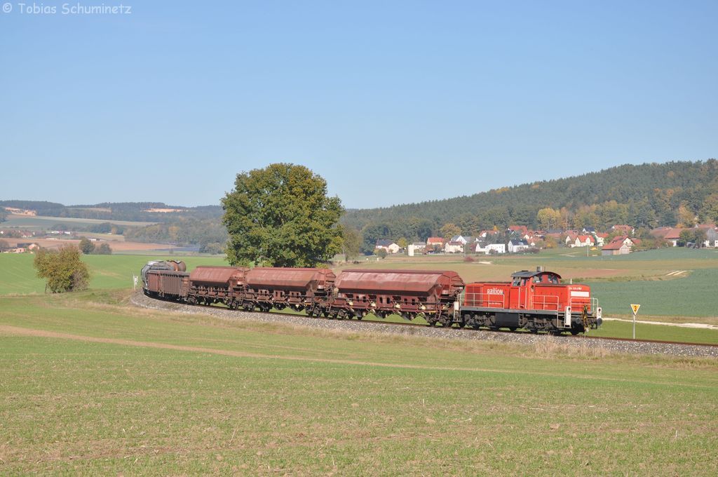 294 599 mit EK56937 am 19.10.2012 bei Mimbach (Strecke Amberg - Schnaittenbach)