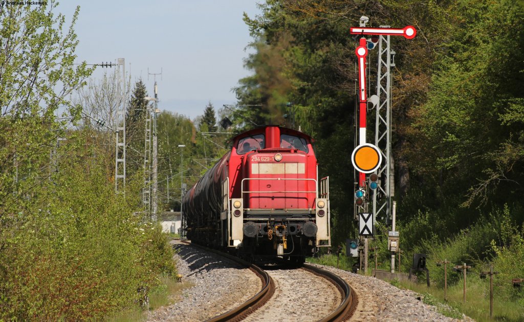 294 629-1 mit dem GC 61763 (Hausach-Schwenningen Rammelswiesen) am Esig Villingen 8.5.12