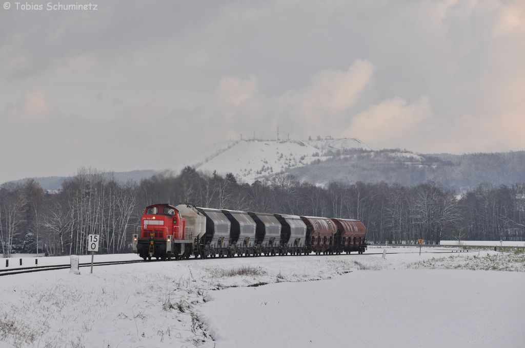 294 762 mit EK56937 am 30.11.2012 bei Hirschau. (Strecke Amberg - Schnaittenbach)