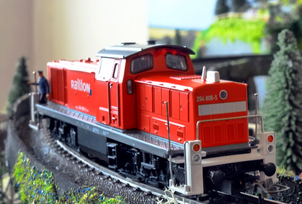 294 806-5 auf einer Modellbahnanlage. Foto 27.01.2013