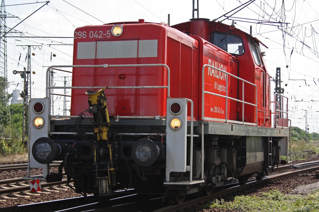 296 042-5 am 10.8.10 in Gremberg