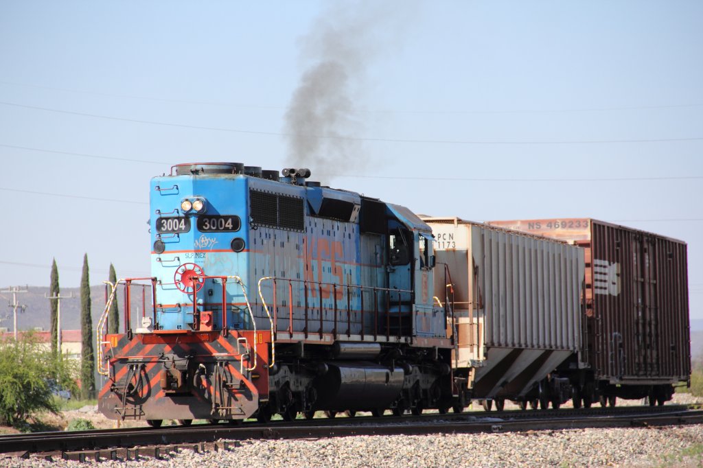 3004 Kansas City Southern Railway de Mexico in Ramos Arizpe MX am 18.09.2012.