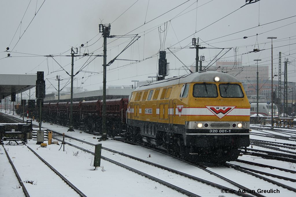 320 001 am 5.12.2010 in Hannover.