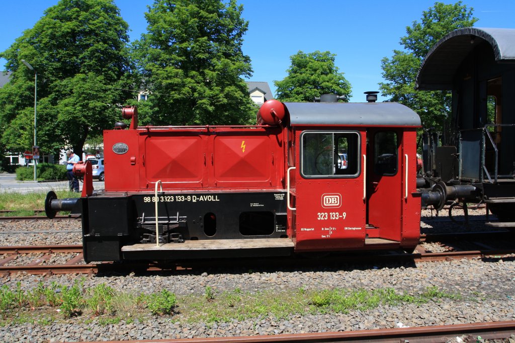 323 133-9 (Kf II) der Aggertalbahn (Andreas Voll) am 02.06.2011 im Bf Wiehl. Die Lok wurde 1959 bei Deutz unter Fabrik-Nr. 57278, Typ A6M 617 R gebaut.