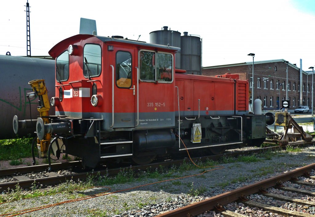 335 152-5 am 24.06.12 beim Bahnhofsfest abgestellt im Bw Freiburg (Breisgau).