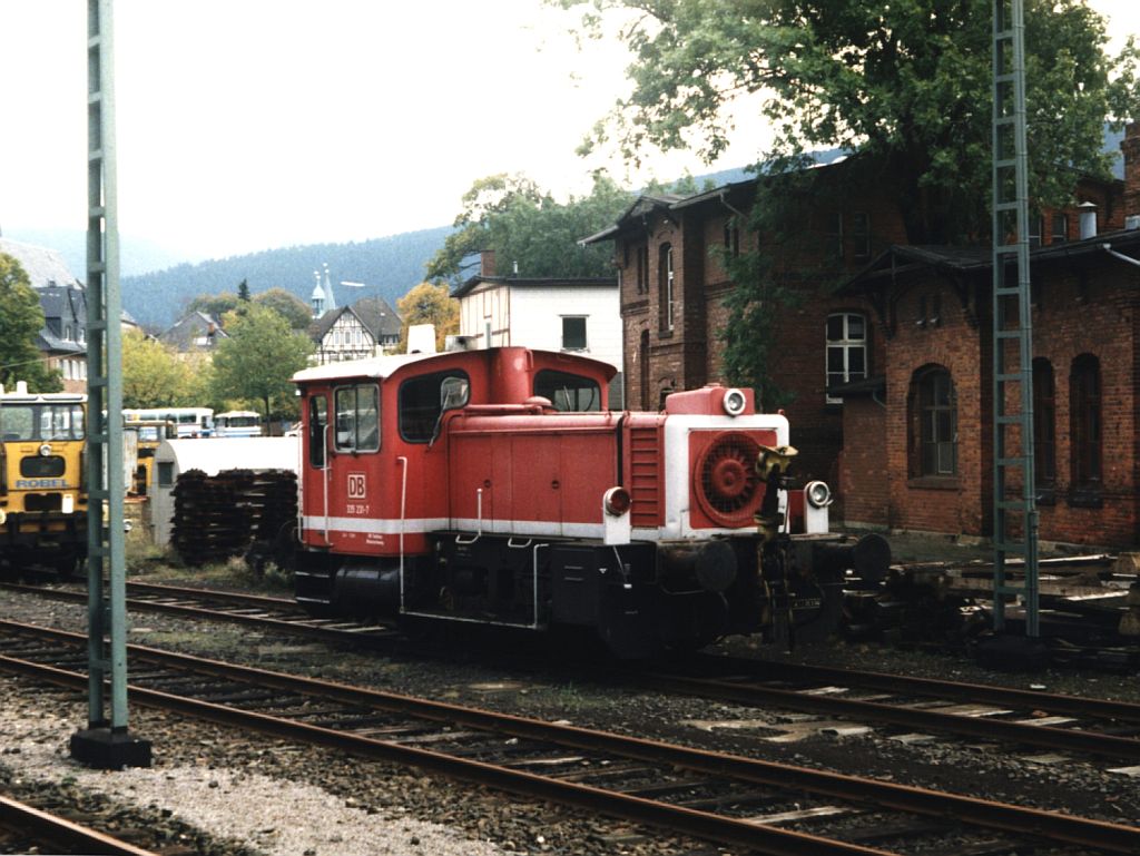 335 231-7 auf Bahnhof Goslar am 17-10-1997. Bild und scan: Date Jan de Vries. 
