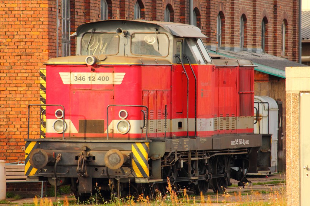 345 244-8 abgestellt im alten BW in Gotha am 19.09.2011. 