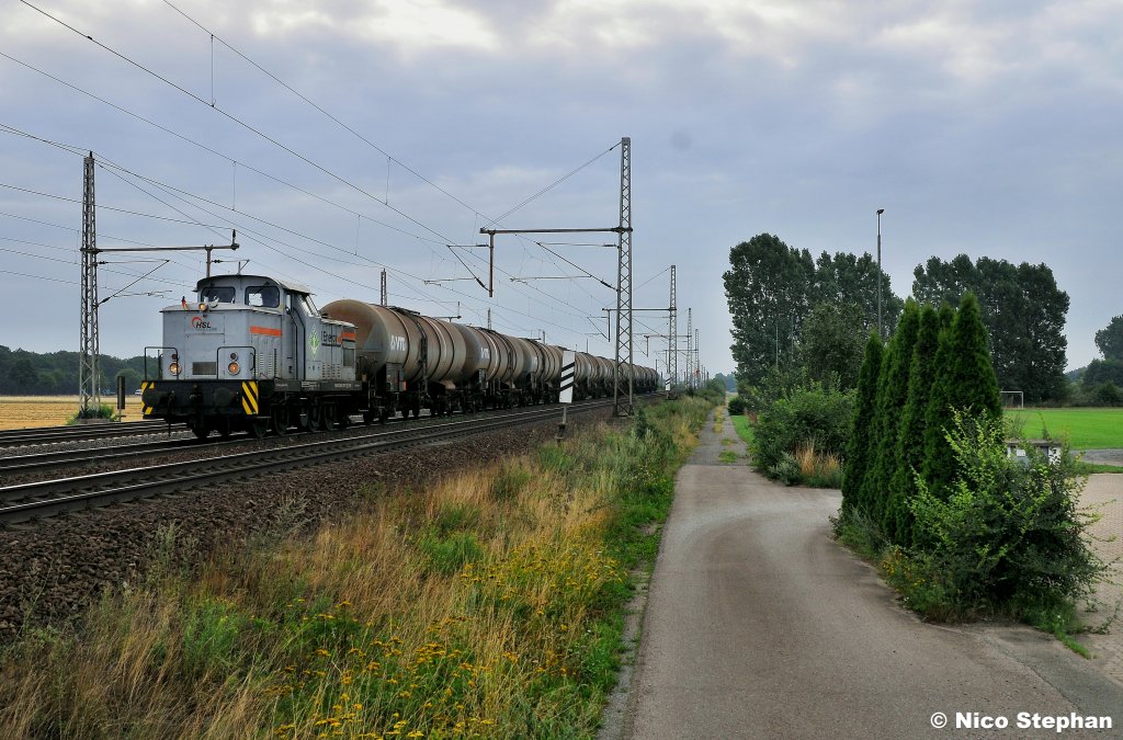 345 320-7 der HSL mit ihrem Kesselganzzug erffnete den Fototag (06.08.10 Dedensen-Gmmer)