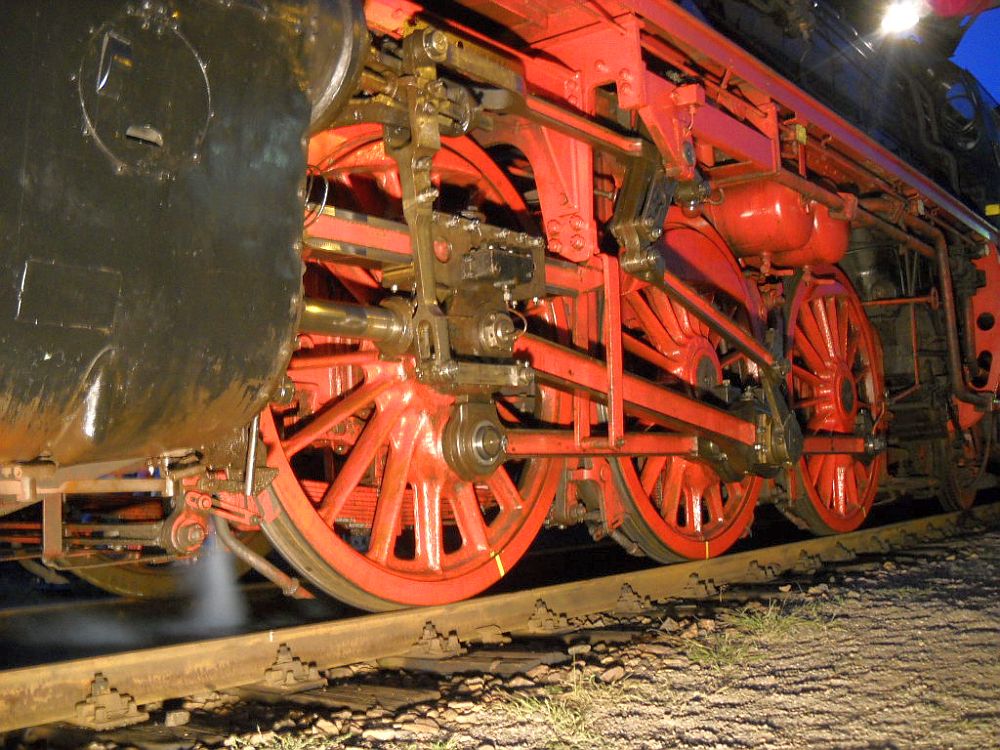 35 1097 bei der Lasershow zum 20.Heizhausfest in Chemnitz Hilbersdorf