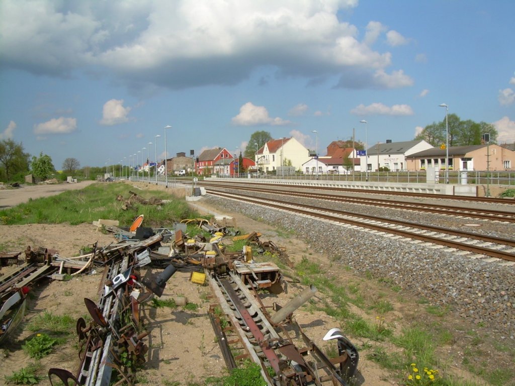 3.5.2008 Tantow. Reste der Sicherungsanlagen nach Umstellung auf ESTW.