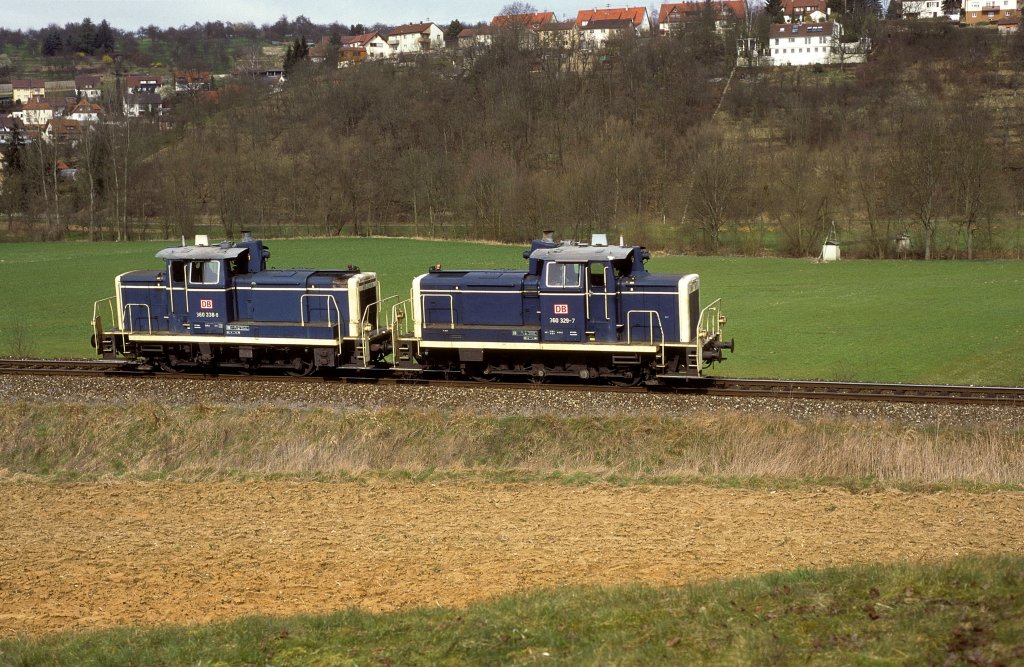 360 329 + 360 338  bei Kirchberg  24.03.95