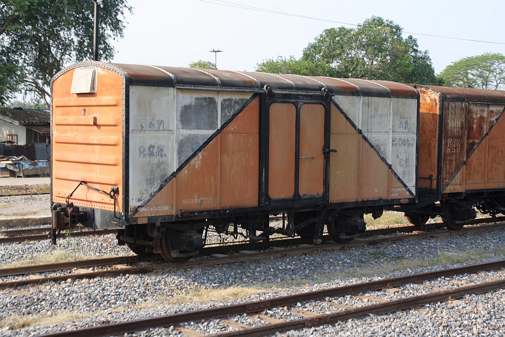 ต.ญ.150952 (ต.ญ.=C.G./Covered Goods Wagon) am 13.März 2012 im Bf. Paknam Pho.

 