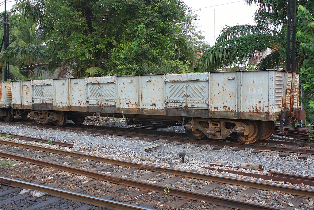 บ.ข.ส.146 (บ.ข.ส. = B.H.S./Bogie High Sided Wagon) am 13.März 2011 im Bf. Thon Buri.