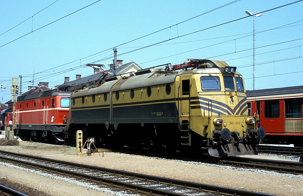 362 032 Spielfeld 00.00.00
