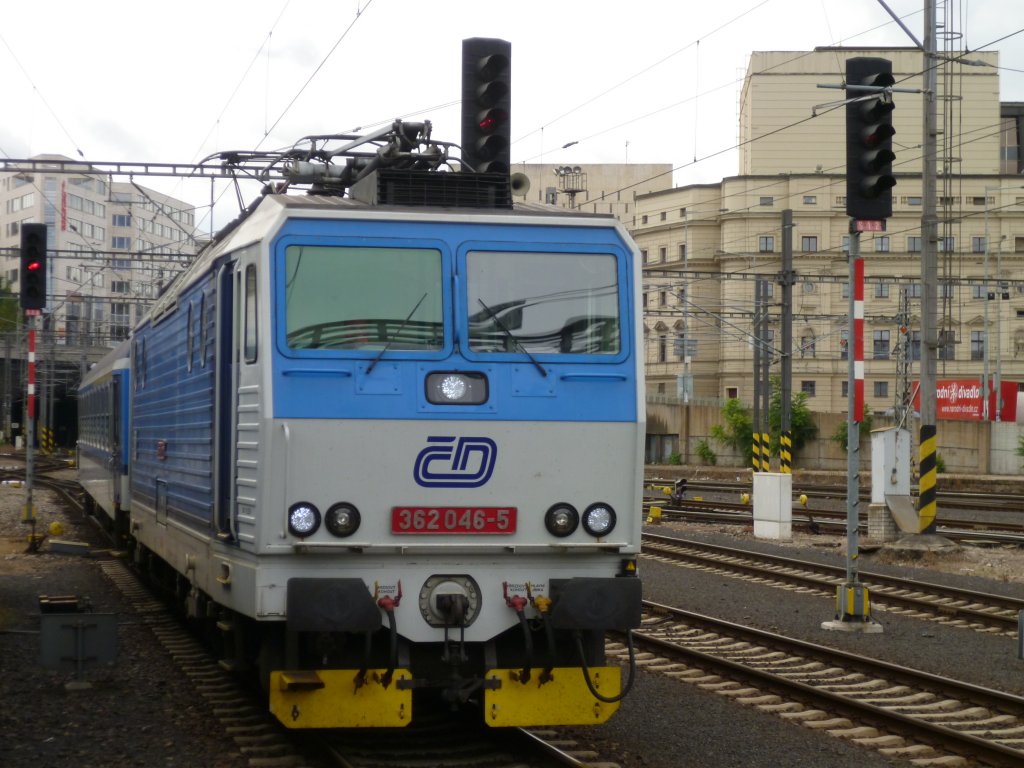 362 046-5 rollte am 26.08.12 in den Praha hl.n. ein.