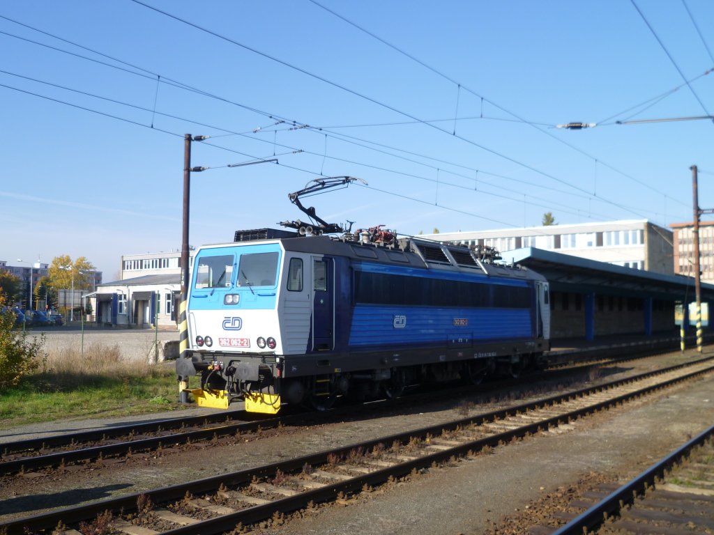 362 062-2 ist hier am 20.10.12 beim umsetzen in Cheb zusehen.