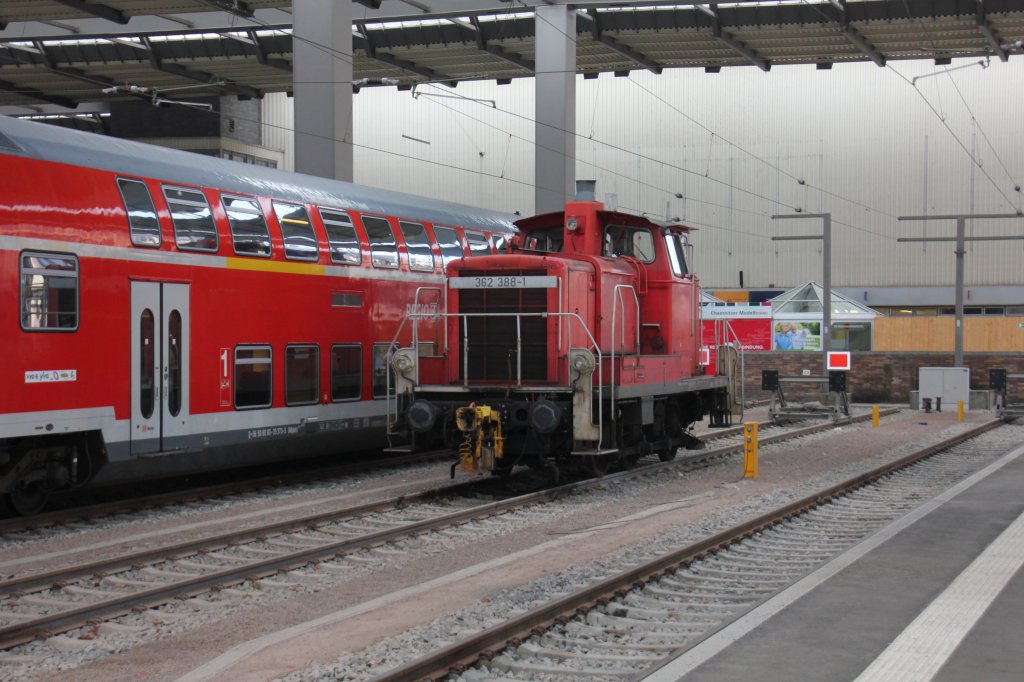 362 388 am 01.09.2012 im Chemnitzer Hauptbahnhof.