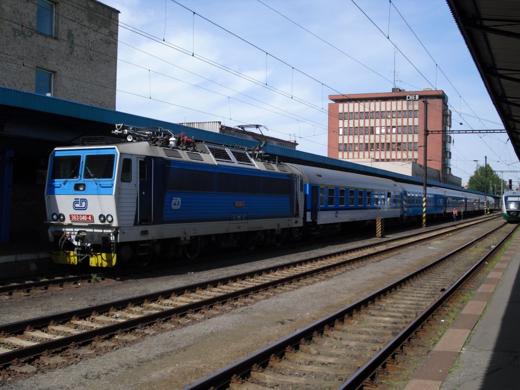363 046-4 ist am 10.05.11 in Cheb zusehen.