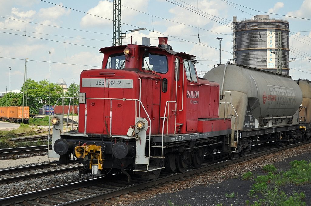 363 132 in Augsburg-Oberhausen am 25.05.2010 

