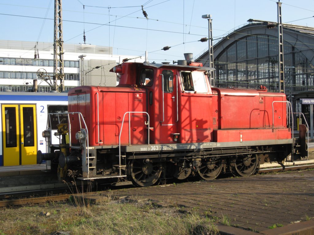 363 737-8 steht am 06.04.10 im Leipziger Hbf.