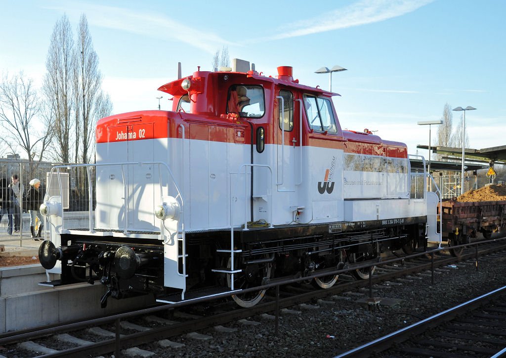 364 578-5  Johanna 02  in ihrer  Majo-Ketchup-Lackierung  - Euskirchen Bhf 20.01.2010