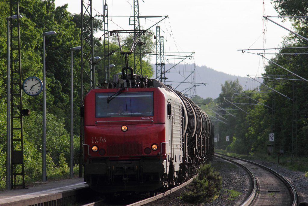 37 530 Akiem bei Michelau am 21.05.2012.
