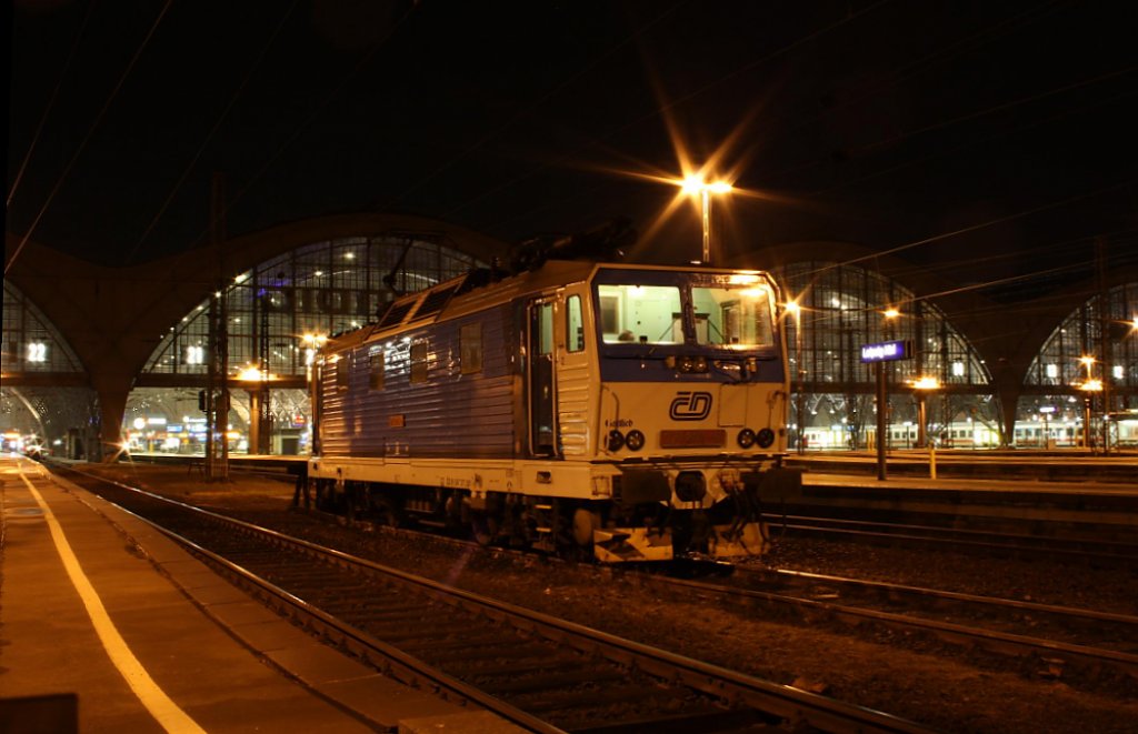 371 201-5 Gute Alte  Gottlieb  am Hbf Leipzig 11.03.2011