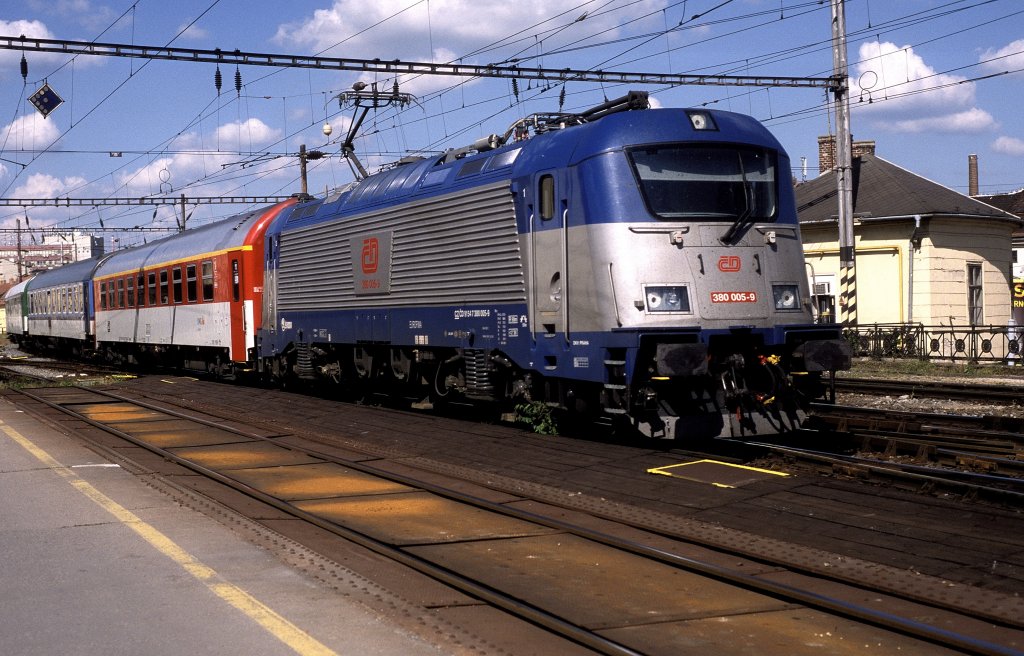 380 005  Brno hl.  18.05.11