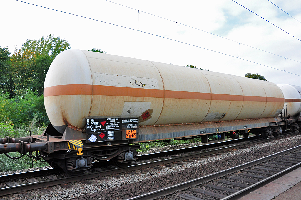 4-achs Kesselwagen aus Frankreich - 08.10.2010