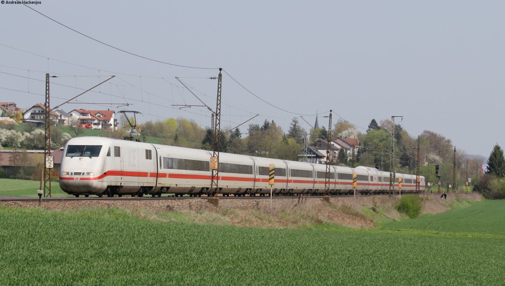 401 004-7  M�hldorf am Inn  als ICE 596 (M�nchen Hbf-Berlin Ostbahnhof) bei Ebersbach 24.4.13