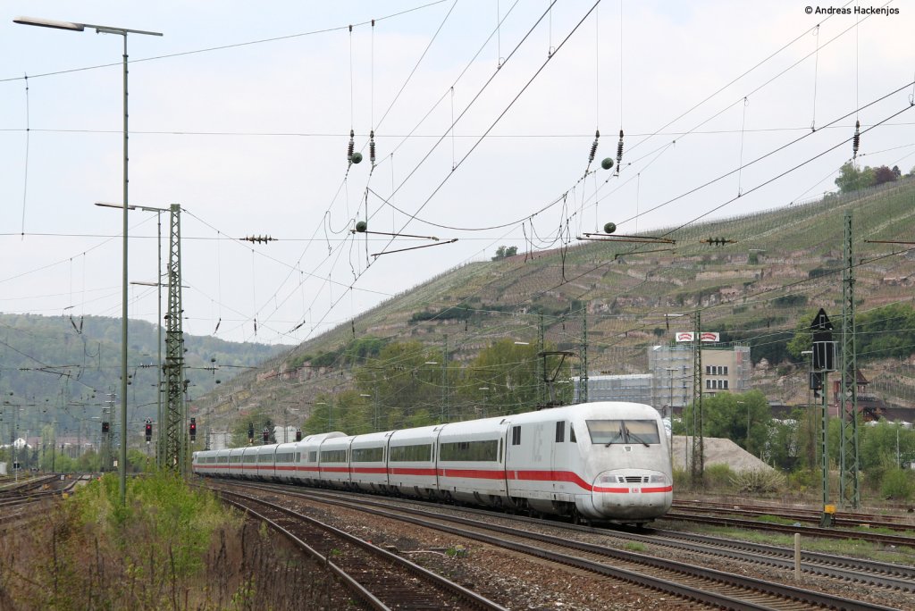 401 064-1 als ICE 598 (M�nchen Hbf-Berlin Ostbahnhof) in Esslingen (Neckar) 17.4.11